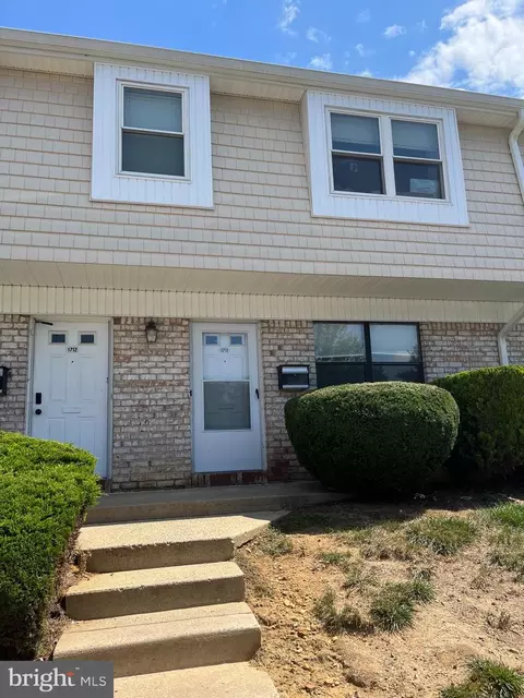 1711 Silver Ct, Hamilton, NJ 08690