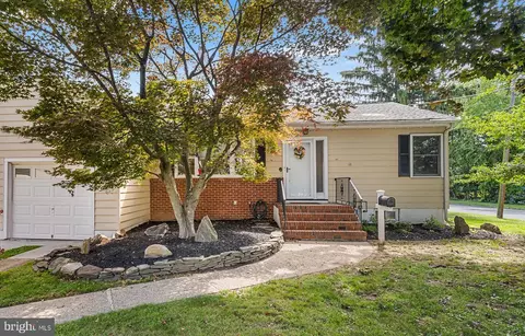 600 Maple, Ewing, NJ 08618