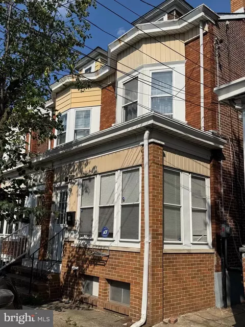 81 Liberty St, Trenton, NJ 08611
