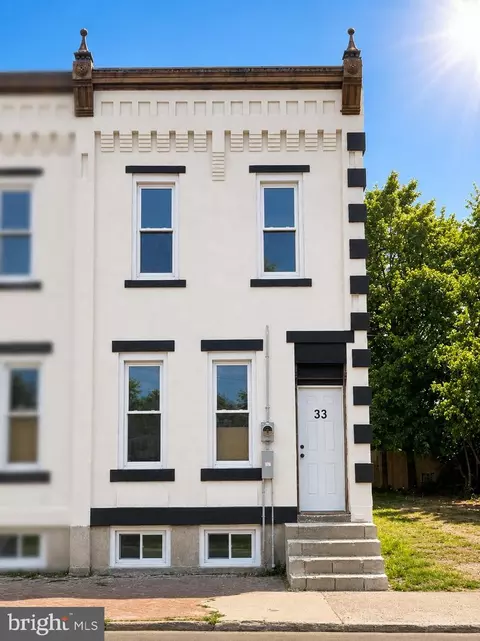 31 Chambers St, Trenton, NJ 08609