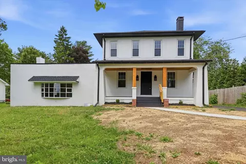 489 Grand Ave, Ewing, NJ 08628