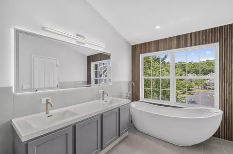132 S Barrow Pl, Princeton, NJ 08540