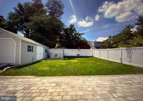 Exterior - 17 Hazelhurst Ave, Ewing Twp, NJ 08638 photo 4 of 5