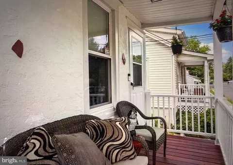 Exterior - 17 Hazelhurst Ave, Ewing Twp, NJ 08638 photo 2 of 5