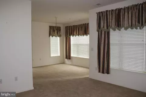 Living - 75 Kyle Way, Ewing, NJ 08628 photo 3 of 3