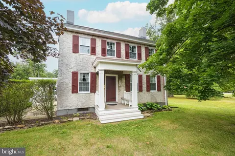 5785 S Broad St, Hamilton, NJ 08620
