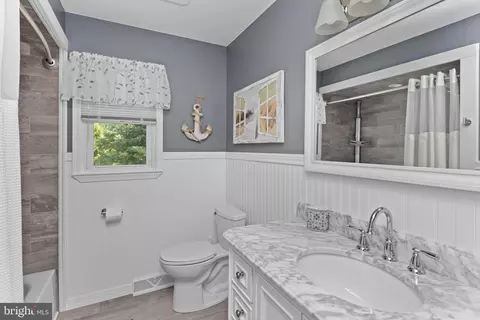 Bath - 99 Willis Dr, Ewing, NJ 08628 photo 2 of 3