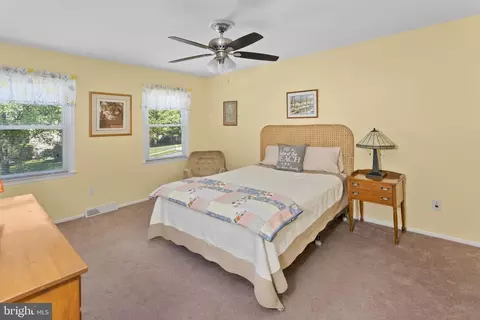 Bedroom - 99 Willis Dr, Ewing, NJ 08628 photo 2 of 4