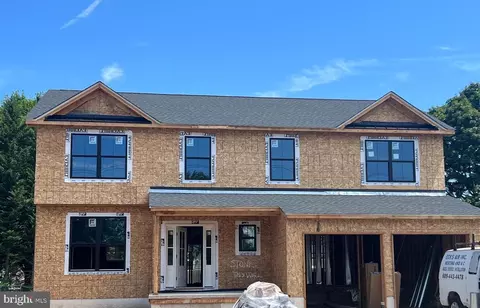262 Mcadoo Ave, Hamilton, NJ 08619