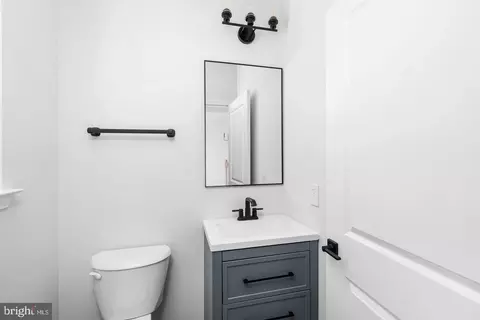 262 Mcadoo Ave, Hamilton, NJ 08619