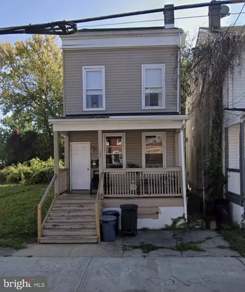 872 E State St, Trenton, NJ 08609