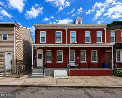 423 Emory Ave, Trenton, NJ 08611