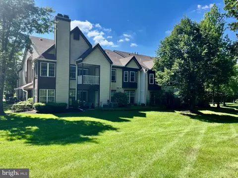 104 Andover Pl, Robbinsville, NJ 08691
