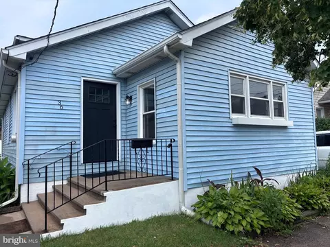 36 Arbor Ave, Hamilton, NJ 08619