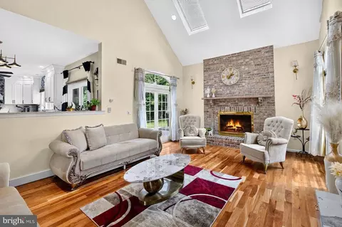Other - 15 Scenic Dr, Ewing, NJ 08628 photo 3 of 20