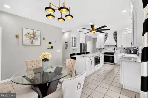 Kitchen - 15 Scenic Dr, Ewing, NJ 08628 photo 1 of 4