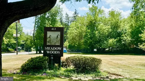 415 Meadow Woods Ln, Lawrenceville, NJ 08648