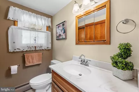 Bath - 1265 Lower Ferry Rd, Ewing, NJ 08618 photo 1 of 2