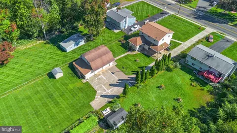 View/Area - 1265 Lower Ferry Rd, Ewing, NJ 08618 photo 5 of 7