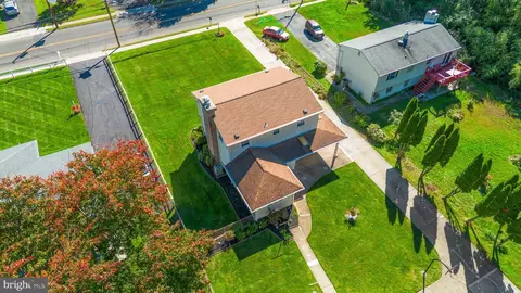 View/Area - 1265 Lower Ferry Rd, Ewing, NJ 08618 photo 4 of 7