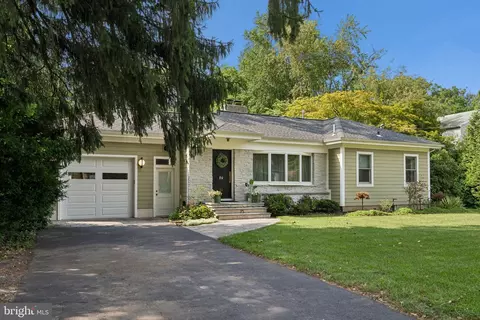 75 Birchwood Knls, Lawrence Township, NJ 08648