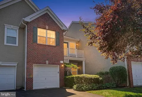 51 York Rd, Princeton Junction, NJ 08550