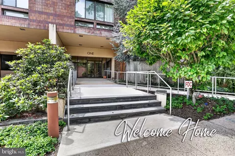 1 Markham Rd #1D, Princeton, NJ 08540