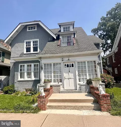 40 Fisher Pl, Trenton, NJ 08618