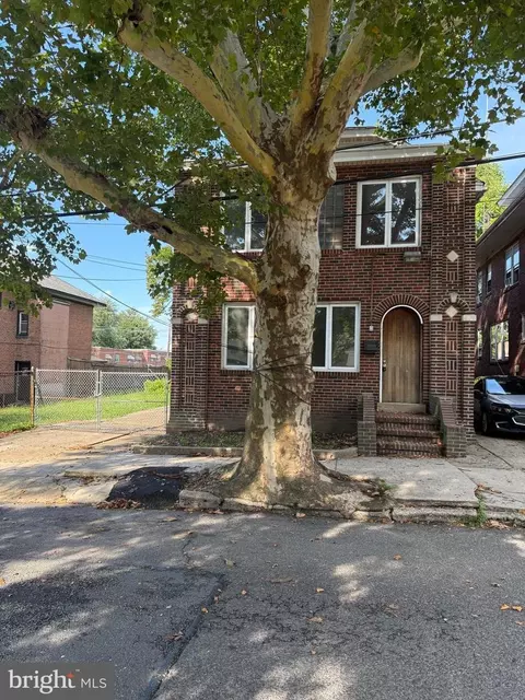 40 Hollywood, Trenton, NJ 08609