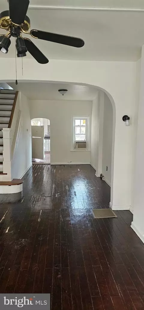 369 Saint Joes Ave, Trenton, NJ 08638