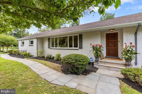 562 Prospect Ave, Princeton, NJ 08540