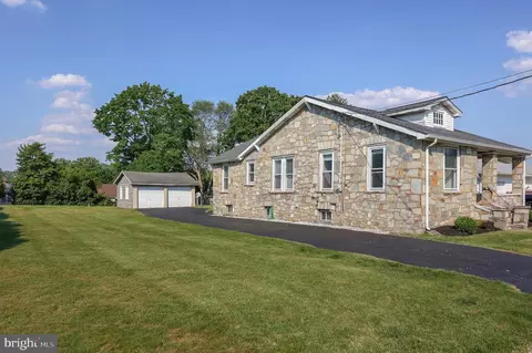 730 Pilgrim Ave, Lawrenceville, NJ 08648