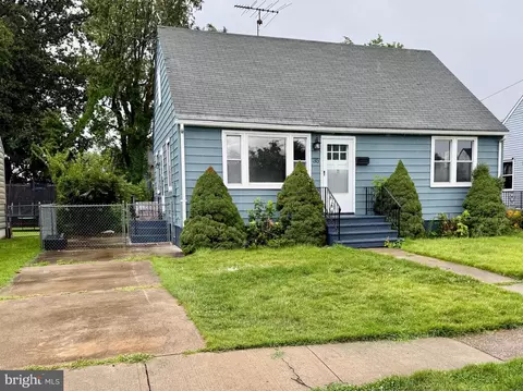 Exterior - 35 Unwin Dr, Hamilton, NJ 08610 photo 1 of 6