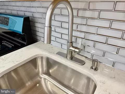 Kitchen - 35 Unwin Dr, Hamilton, NJ 08610 photo 2 of 2