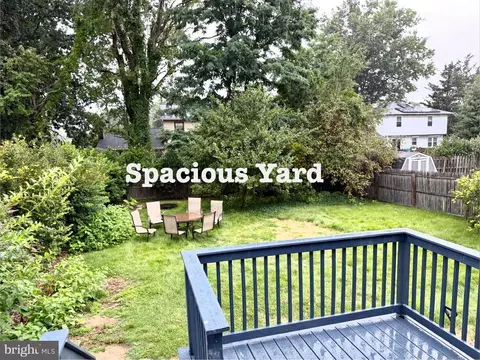 Exterior - 35 Unwin Dr, Hamilton, NJ 08610 photo 5 of 6