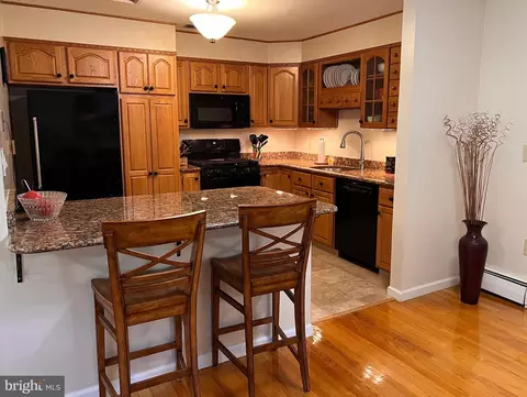 Kitchen - 9 Pasadena Dr, Hamilton, NJ 08619 photo 1 of 2