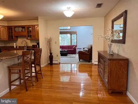 Entry Way - 9 Pasadena Dr, Hamilton, NJ 08619 photo 1 of 2