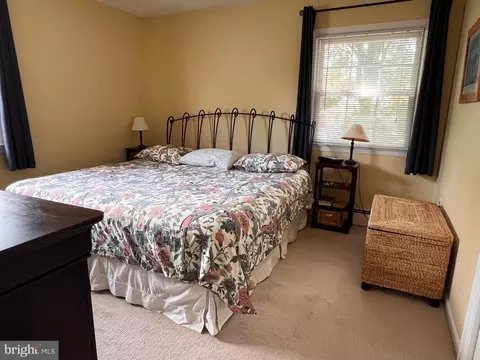 Bedroom - 9 Pasadena Dr, Hamilton, NJ 08619 photo 1 of 6