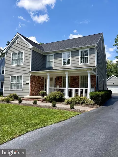 17 E B E Curlis Ave, Pennington, NJ 08534