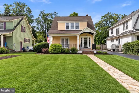 159 Gedney Rd, Lawrenceville, NJ 08648