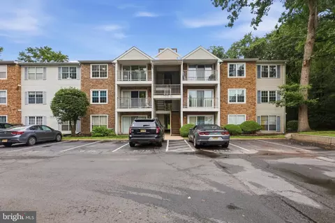 34 Juniper Way, Trenton, NJ 08619