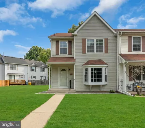 16 Dunmoor Ct N, Hamilton, NJ 08690