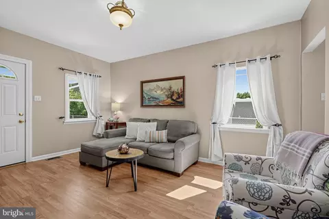 Living - 5 Evans Ave, Hamilton, NJ 08610 photo 1 of 1