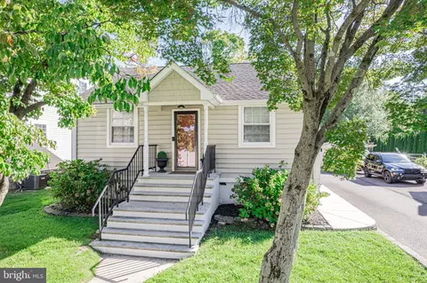 45 Betts Ave, Lawrence Township, NJ 08648