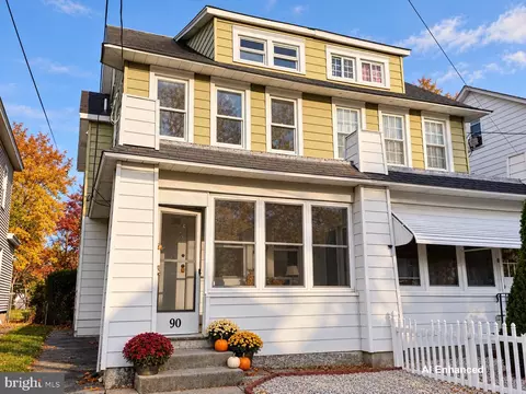 90 Marshall Ave, Hamilton, NJ 08610