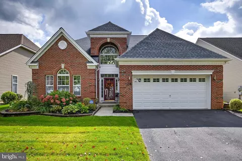 24 Monte Carlo Dr, Hamilton, NJ 08691