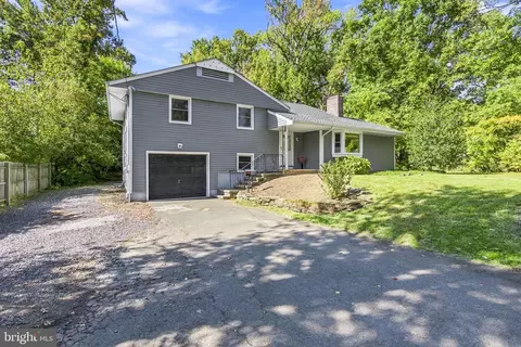 228 State Rd, Princeton, NJ 08540