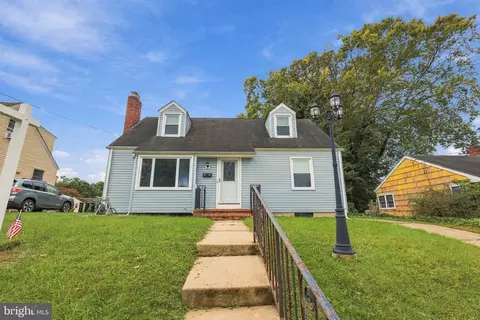 23 Middleton Dr, Trenton, NJ 08620
