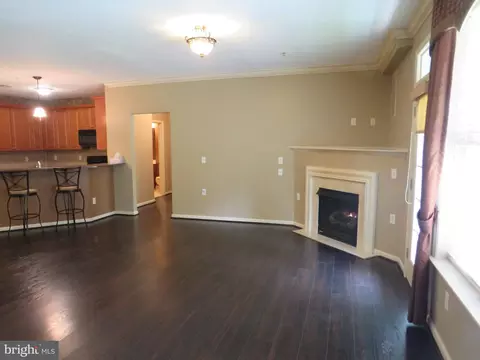 Living - 116 Masterson Ct, Ewing, NJ 08618 photo 4 of 4