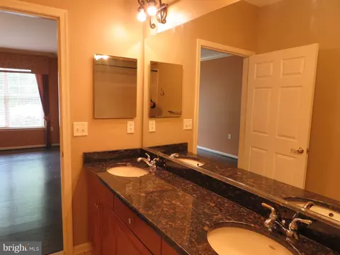 Bath - 116 Masterson Ct, Ewing, NJ 08618 photo 2 of 6